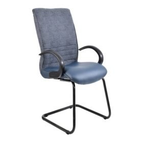 HC2 Blue Chair Side zwaap