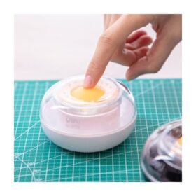 Fingertip Moistener for flipping pages